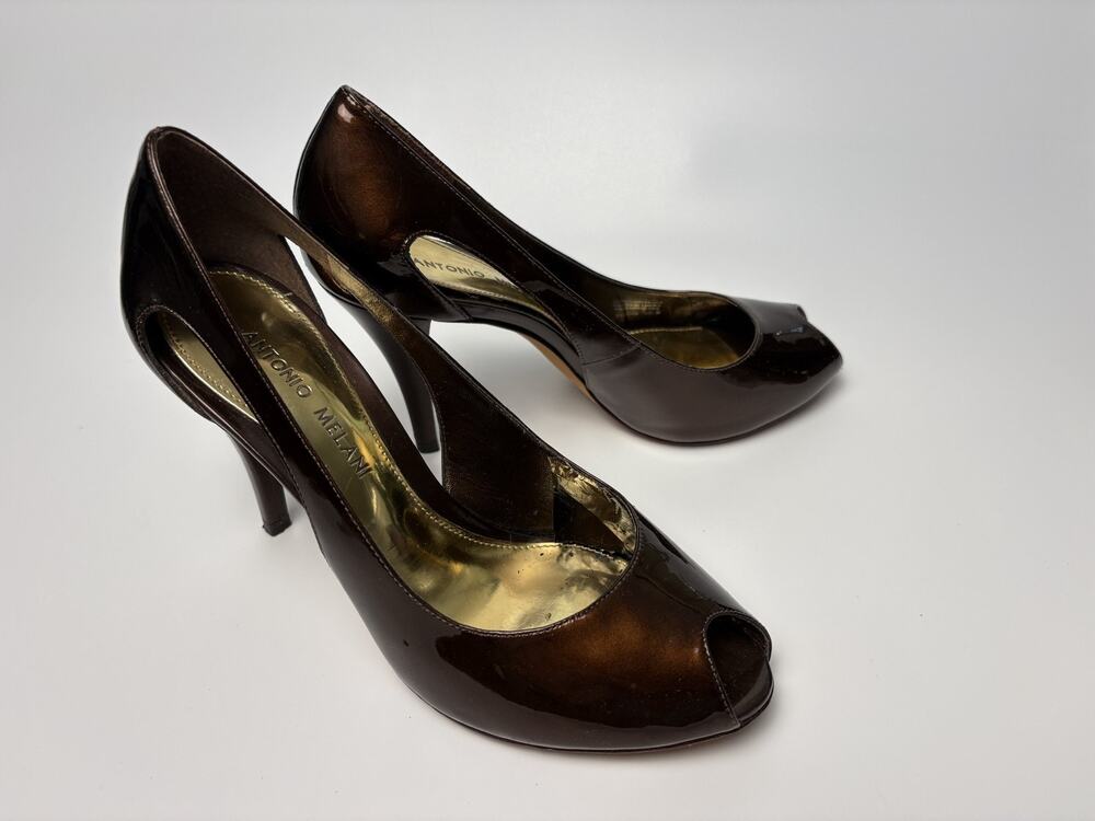 Antonio Melani Brown Patent Leather Peep Toe Stiletto Pumps Cut-Out Sides 7.5M